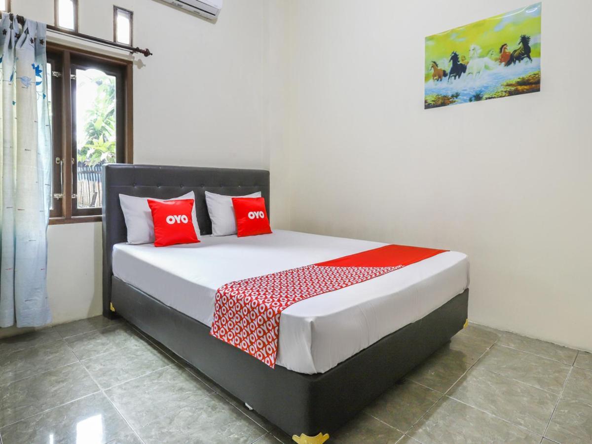 Oyo 3830 Dfarys Gh Syariah Balikpapan (Borneo) Exterior foto