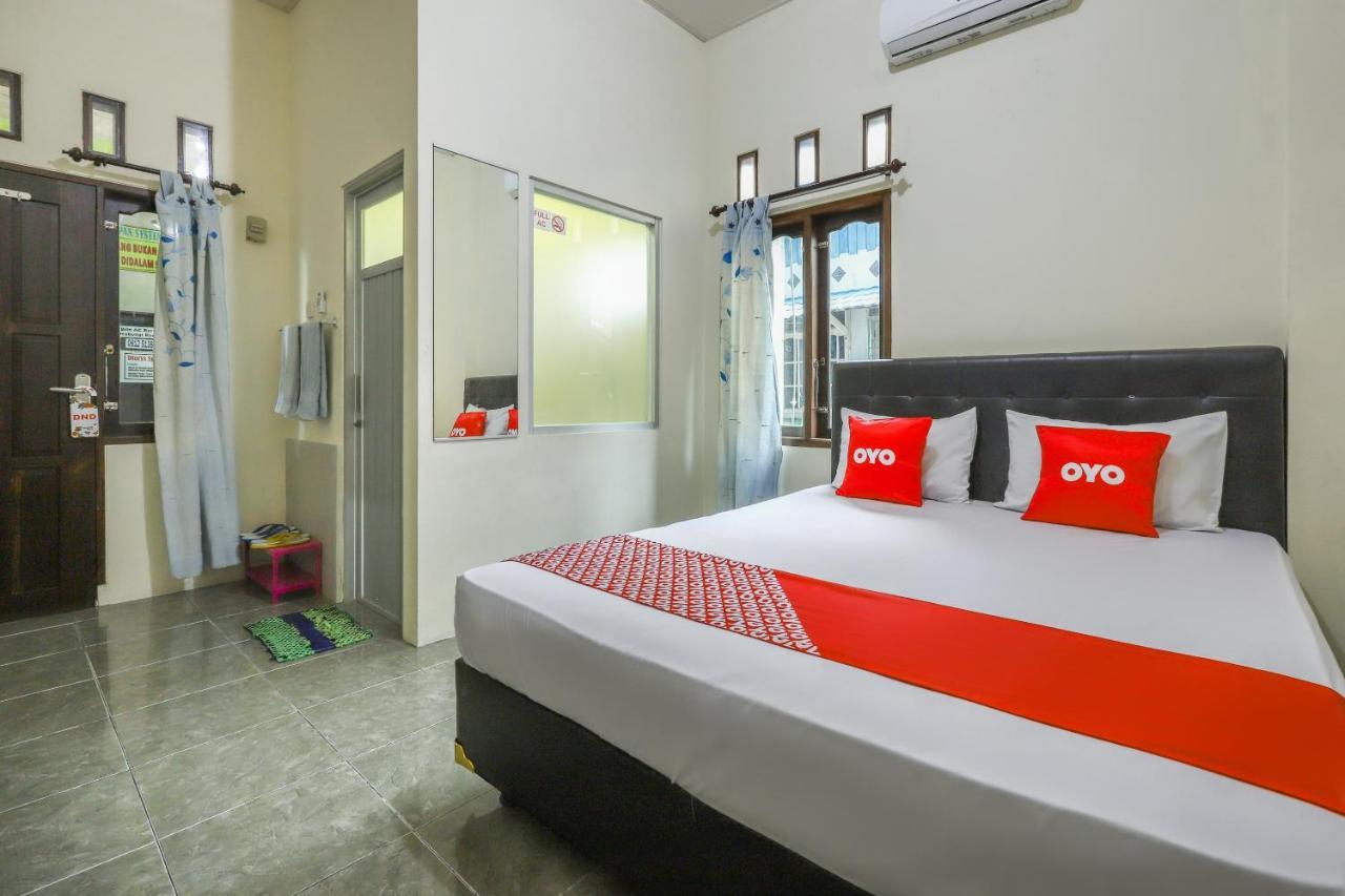 Oyo 3830 Dfarys Gh Syariah Balikpapan (Borneo) Exterior foto